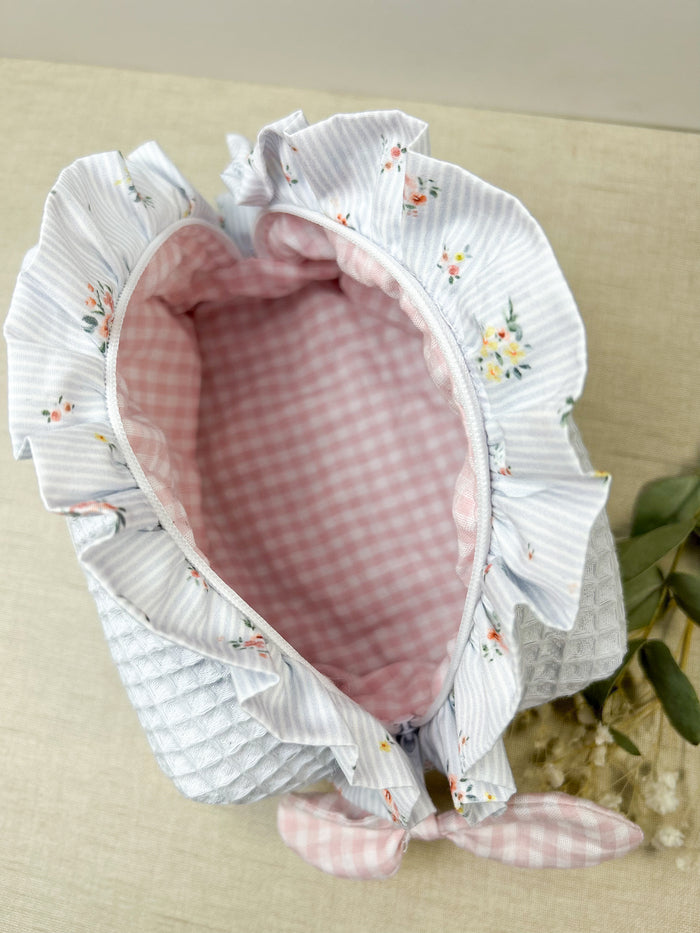 Neceser con volantito