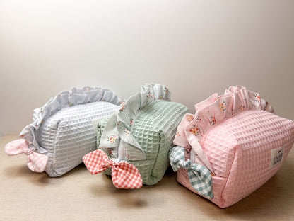 Neceser con volantito